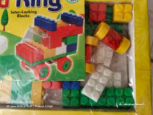 Head King Inter-Locking Blocks Toy - New