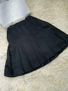 Black Pleated Skirt with shorts