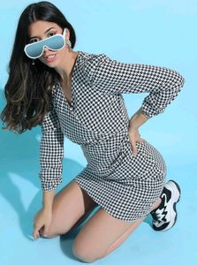 Chic Houndstooth Print V-Neck Dress &amp; Free Gift