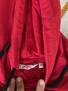 Red Cropped Hoodie "Don't Look Back"