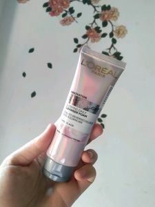 Loreal Paris Face Wash