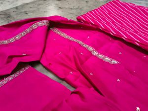 Beautiful Pink Embroidered Kurta Set