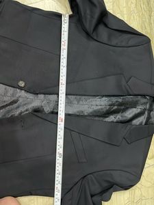 Men's Classic Navy Blazer
