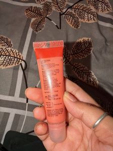 Zudio Lip Gloss - Peachy Shade
