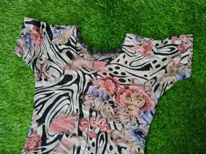 Beautiful Printed Kurthi Top