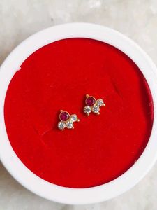 beautiful New earrings gold