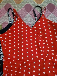 SET OF 2 LIGHT SUMMER DRESSES