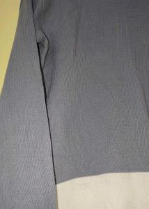 Stylish Two-Tone Pullover Sweater