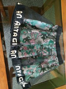 Girls Floral Print Skirt.