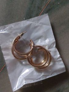 Stylish Gold Hoop Earrings and neck piece set