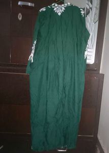 Elegant Green Kurta with White Embroidery