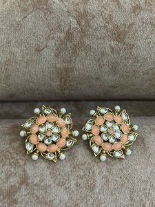 Beautiful Peach &amp; White Stud Earrings