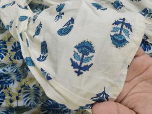Boho floral print short kurti brand new... very ni