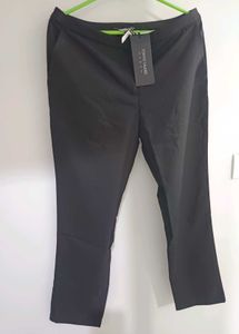 Tokyo Talkies Women Black Straight Fit Trousers