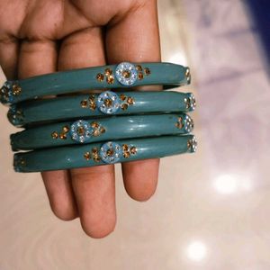 Set of 4 Blue Bangles with Embellishments