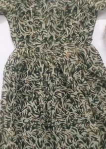 😎Beautiful girls gown😎