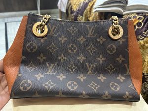 Huge Discount- LV LouisVuitton- Bag