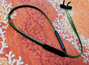 Boat Rockerz Bluetooth Earphone