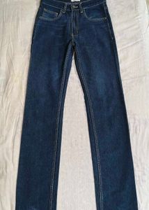Vintage-Vibe Dark Wash Slim Straight Jeans