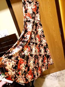 Floral Print Sleeveless Maxi Dress