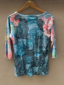 Vibrant Abstract Print 3/4 Sleeve Top