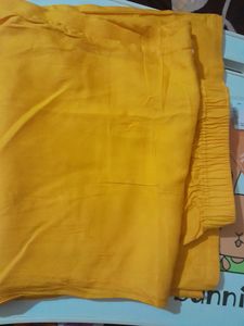 Palazzo [Yellow]
