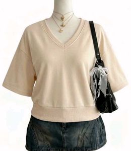 Cream V-Neck Cropped Top