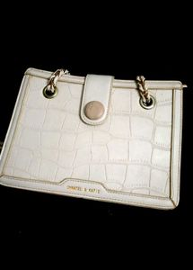 Chic White Croc Textured Shoulder Bag