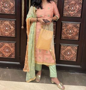 DIWALI SALE!! Peach Kurta with Embellished Dupatta