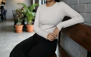 Ribbed Knit Long Sleeve Top