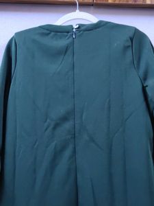 AAGURI-  Green with Unique Design