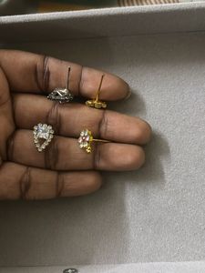 Sparkling Stud Earrings Set