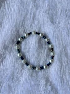 Breclet With Pearl