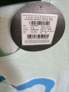 Womens / Girls Top