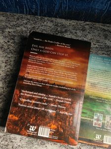 Amish Tripathi Shiva Trilogy Book 1 And Ram Chandra Series Book 1