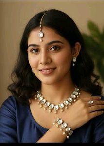 Elegant Jewellery Sets