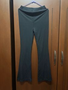Ribbed Flared Pants