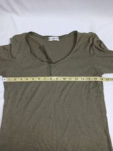 Ribbed Scoop Neck Crop Top