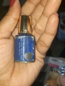 Combo Of BLUE EYE LINER AND MAKEUP SPONGE