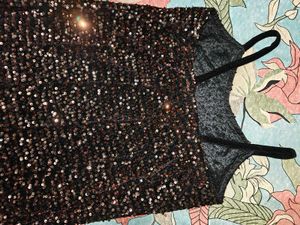 Black chic dress with rose gold sequins