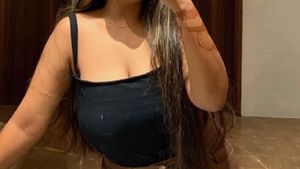 new H&M bodysuit not used