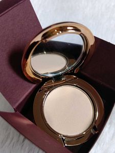 Charlotte tilbury Powder Compact 💕♥️