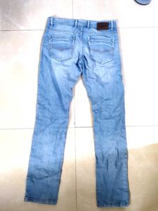 Cantabil Light Wash Distressed Jeans
