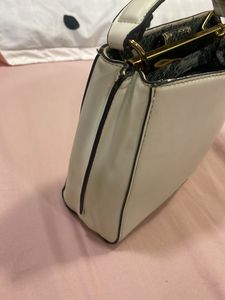 Chic White Handbag