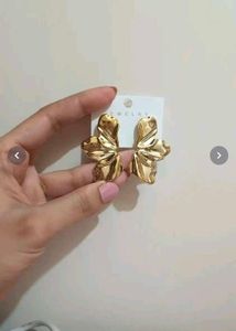 SZN Floral Drop Earrings - Gold Tone