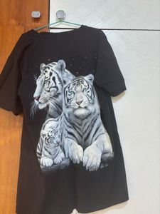 Cool Tiger Graphic T-Shirt