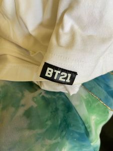 Cute BT21 Tata T-Shirt