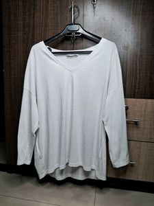 White V-Neck Long Sleeve Top
