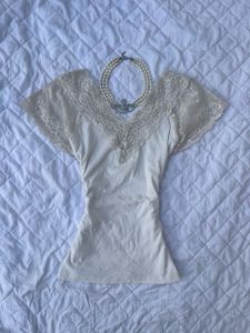Horror porcelain doll lace top🕯️🗝️ (off white)