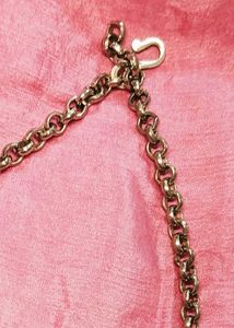 Stone-Studded Fish Design Choker